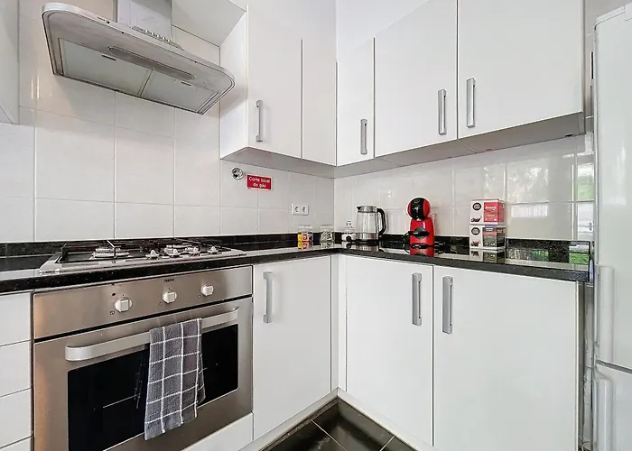 Village Ay By Atlantic * Caniço